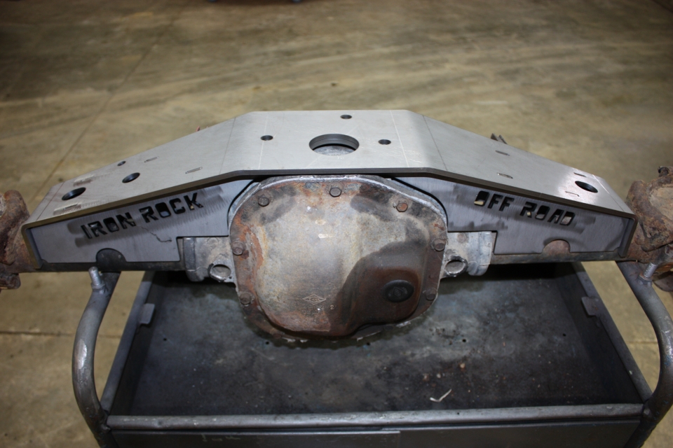 Iron Rock Off Road: WJ 44A Rear Axle Truss